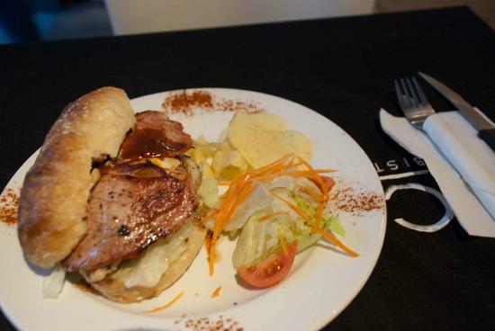 Cafe 6 Bistro and Coffee Bar