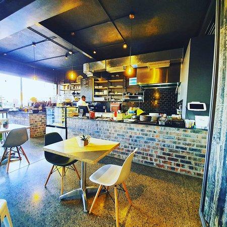 Peak Connect Cafe