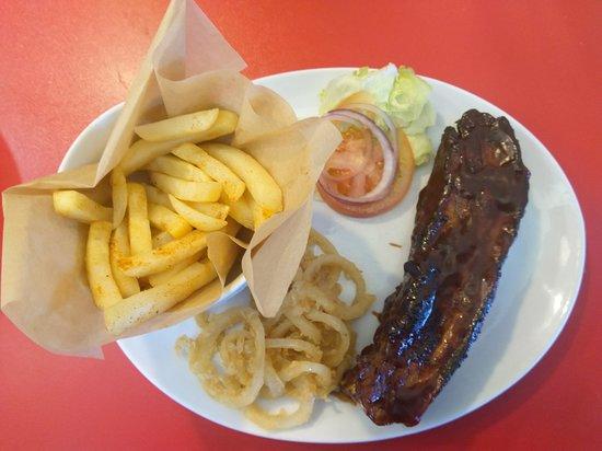 Joe's Easy Diner
