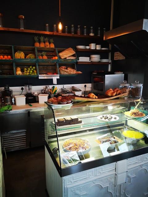 Cushty Deli