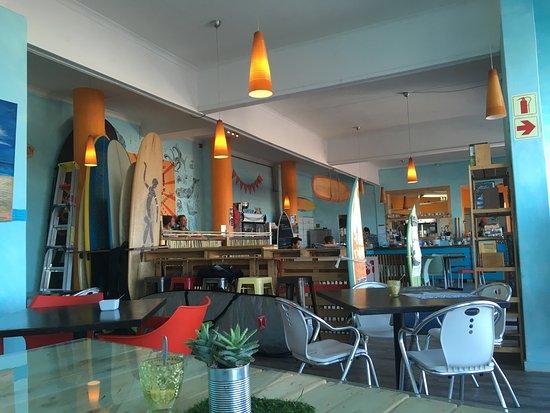 Hang Ten Cafe