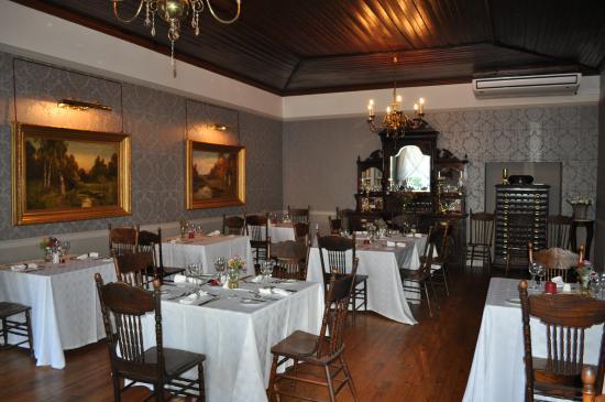 Victoria Room Restaurant