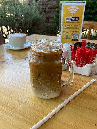 Donkin Cafe