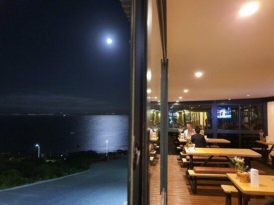Signor Vino Restaurant