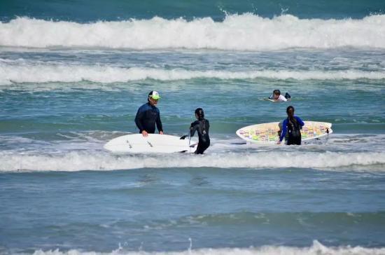 BeachLife Surf School