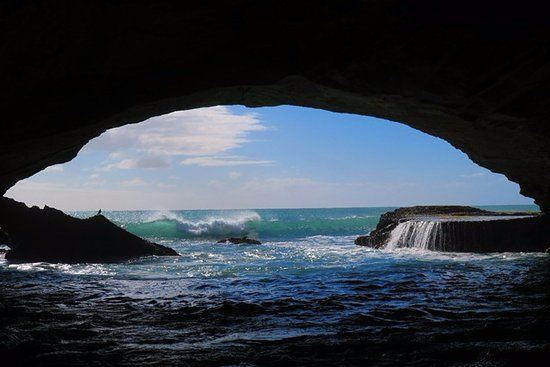 Waenhuiskrans Cave