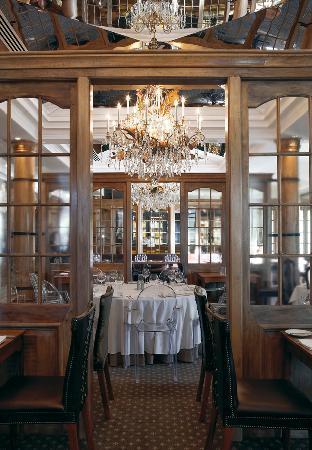 Signal Restaurant Waterfront