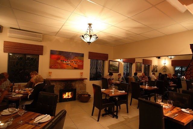 Henri's Restaurant and Wine Bar